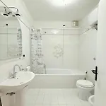 Trilocale Con Vista A - S204 סירולו