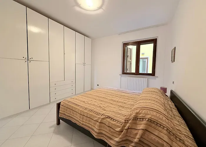 Trilocale Con Vista A Sirolo - S204 * Massignano