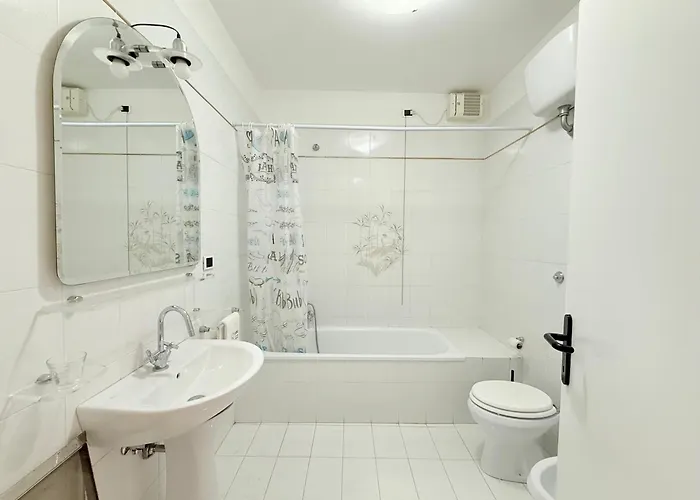 Trilocale Con Vista A Sirolo - S204 Massignano